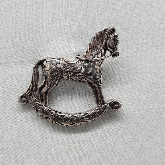 Vintage Sterling Rocking Horse Brooch Pin Filigree Design By Jezlaine Jewelry - Picture 4 of 10